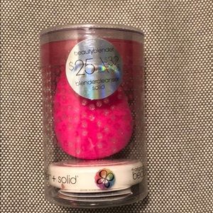 Beauty blender + solid